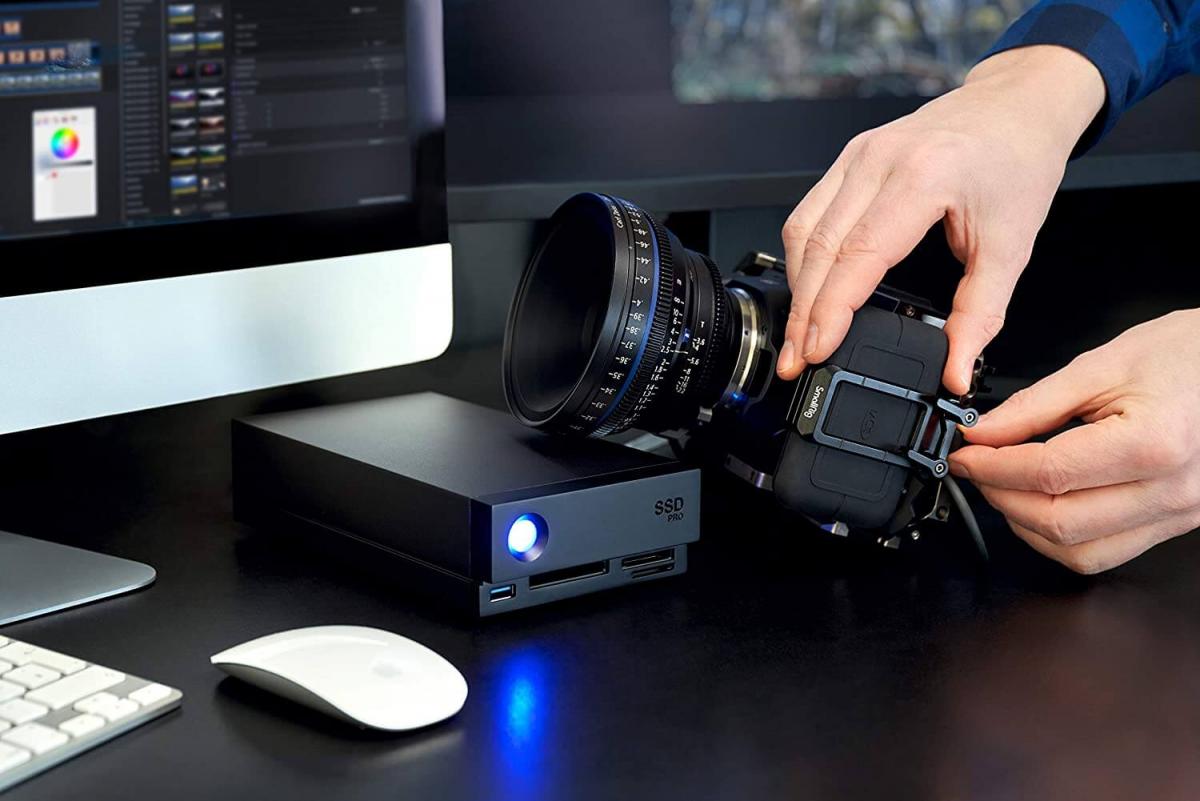 Befestigung der LaCie Rugged SSD Pro