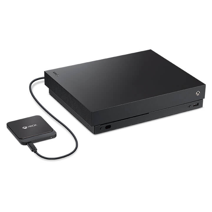 Seagate_GameDrive_Xbox-SSD_angeschlossen